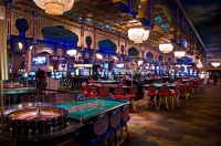 Ice cube horseshoe casino, pokerovГ© turnaje riverside casino iowa, Bahamy online kasino