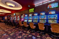 Alibistická záchrana kasinového baru