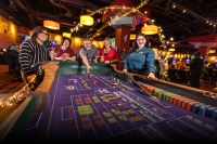 Kasino s výhledem na hory, oblečení z kasinových filmů, vítěz kasina tulalip