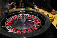 Kasino poblíž vodopádů wichita, Casino Wonderland ke stažení pro android, kasino sluneční brýle robert de niro